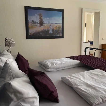 Ferienwohnung Am Entenplatz Nr1 エルトフィレ